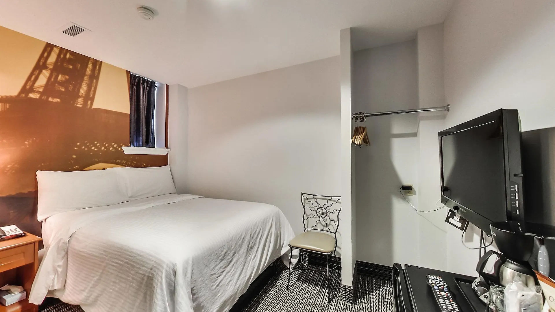 Isabella Hotel & Suites Toronto