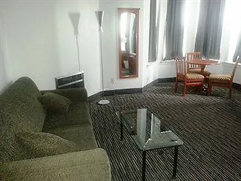 Isabella Hotel & Suites Toronto