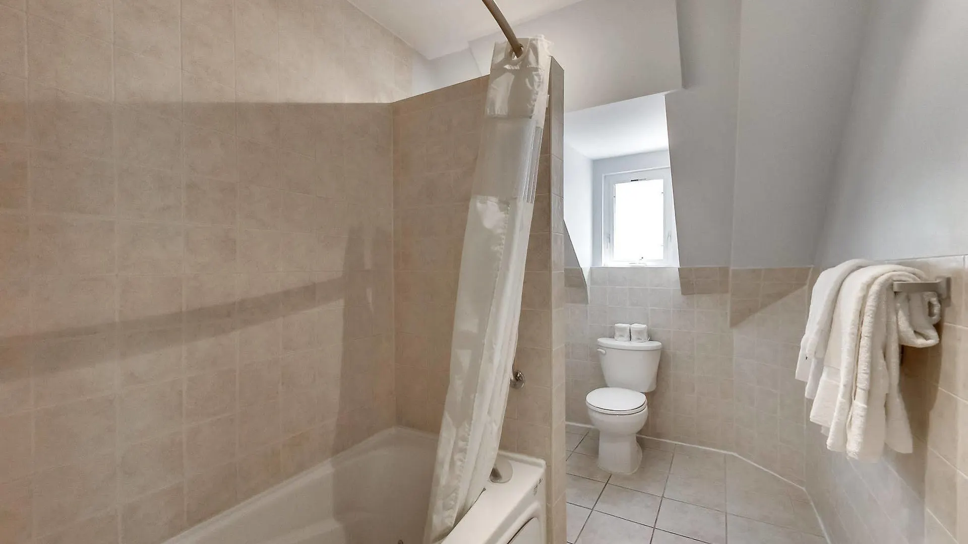 Isabella Hotel & Suites Toronto