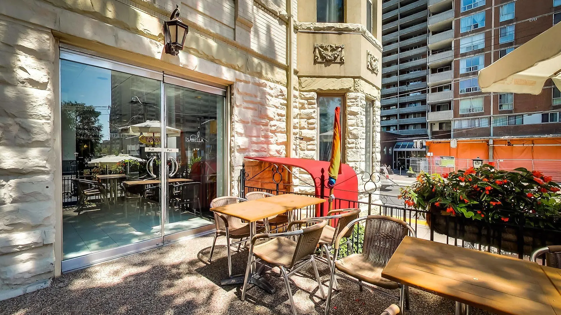 Isabella Hotel & Suites Toronto