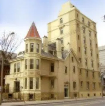 Isabella Hotel & Suites Toronto 2*,  Canada